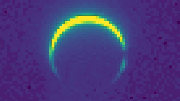Nasa’s Psyche spacecraft photographs Mars as a glowing crescent. See pic