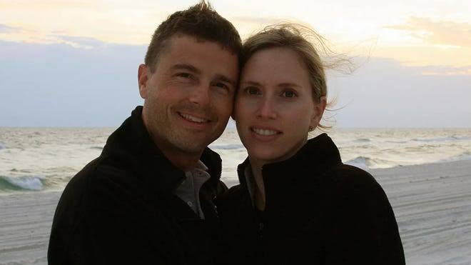 Who was Reid Wiseman's wife? Artemis II crew shares touching moment.