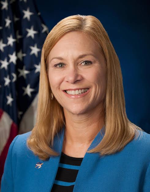 NASA Kennedy Center Director Announces Plans to Retire