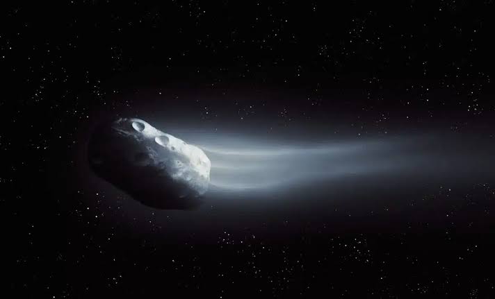 Scientists Witness A 1-Kilometer-Wide Comet Defy Expectations by Reversing Its Rotation