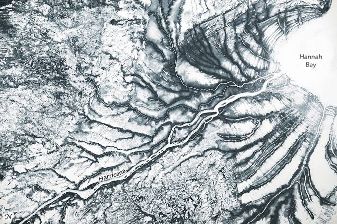 Contours of the James Bay Lowlands