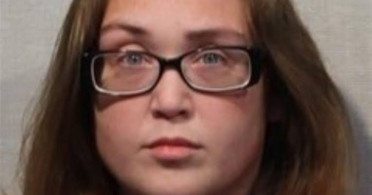 Woman charged in Indiana root beer float murder orders hit on best friend, police say