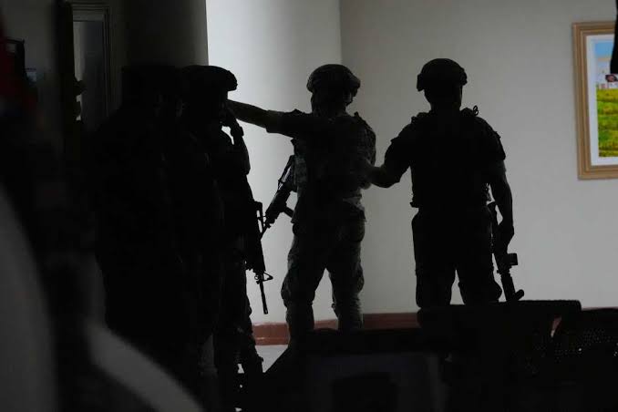 Gunfire breaks out in Philippine Senate as police try to arrest senator
