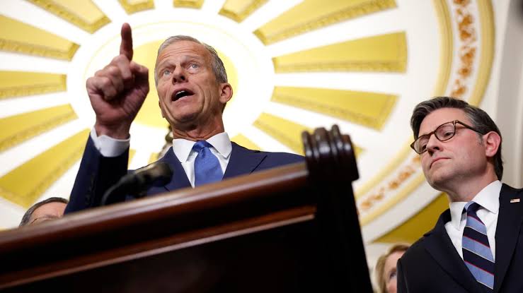 TSA shutdown: GOP leaders Thune and Johnson boost two-track approach to funding DHS