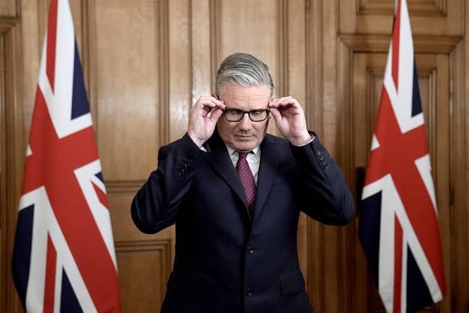 The lame duck prime minister’s survival guide