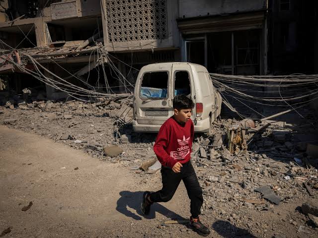 Iran war live: Trump says US forces to remain until Tehran implements deal