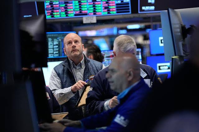 Stock market today: S&P 500, Nasdaq rally toward record highs, oil tumbles as Iran deal optimism grows