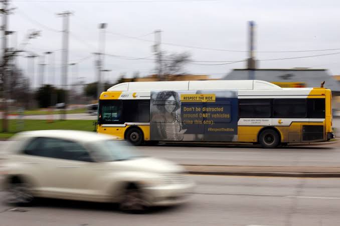 Dallas’ Highland Park votes to leave Texas’ second-largest public transit system
