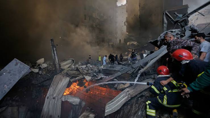 Live updates: Iran war and ceasefire, Israel seeks talks with Lebanon, Strait of Hormuz uncertainty