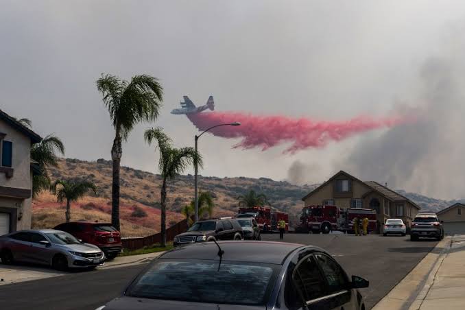 A fast-growing wildfire in windy Southern California triggers evacuations