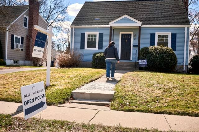 Housing Market’s Spring Is Shaping Up as a Bust After April Sales Were Flat