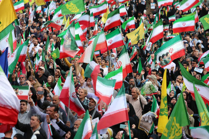 Iran Softens Conditions for Resuming Peace Talks With the U.S.