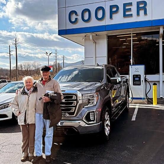 ICE Arrests 85-Year-Old French Widow Who Married Her G.I. Sweetheart