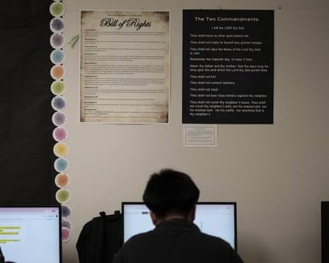 Texas can require public schools to display Ten Commandments, court rules