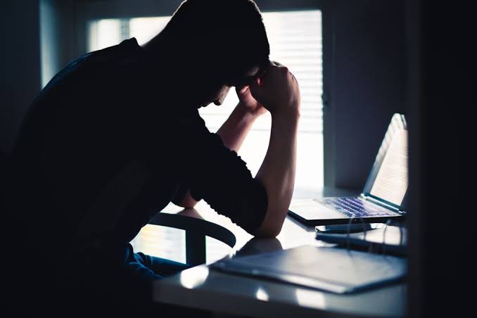 Canvas hack strands university students during finals week