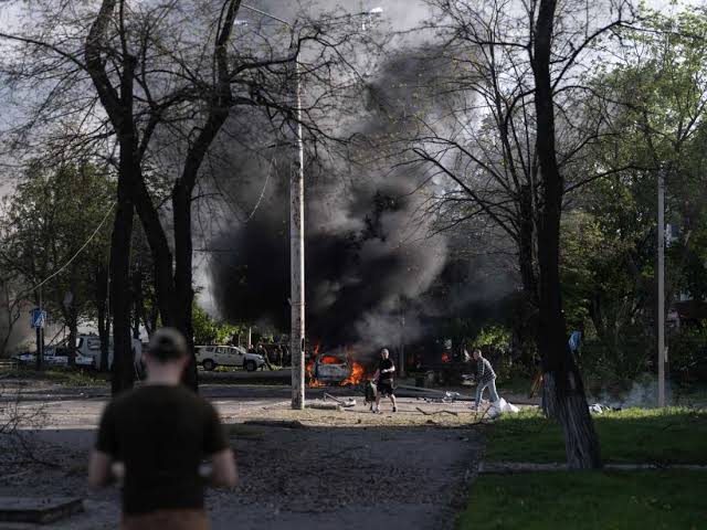 Zelenskyy slams Russia as strikes kill 22 in Ukraine before announced ceasefire